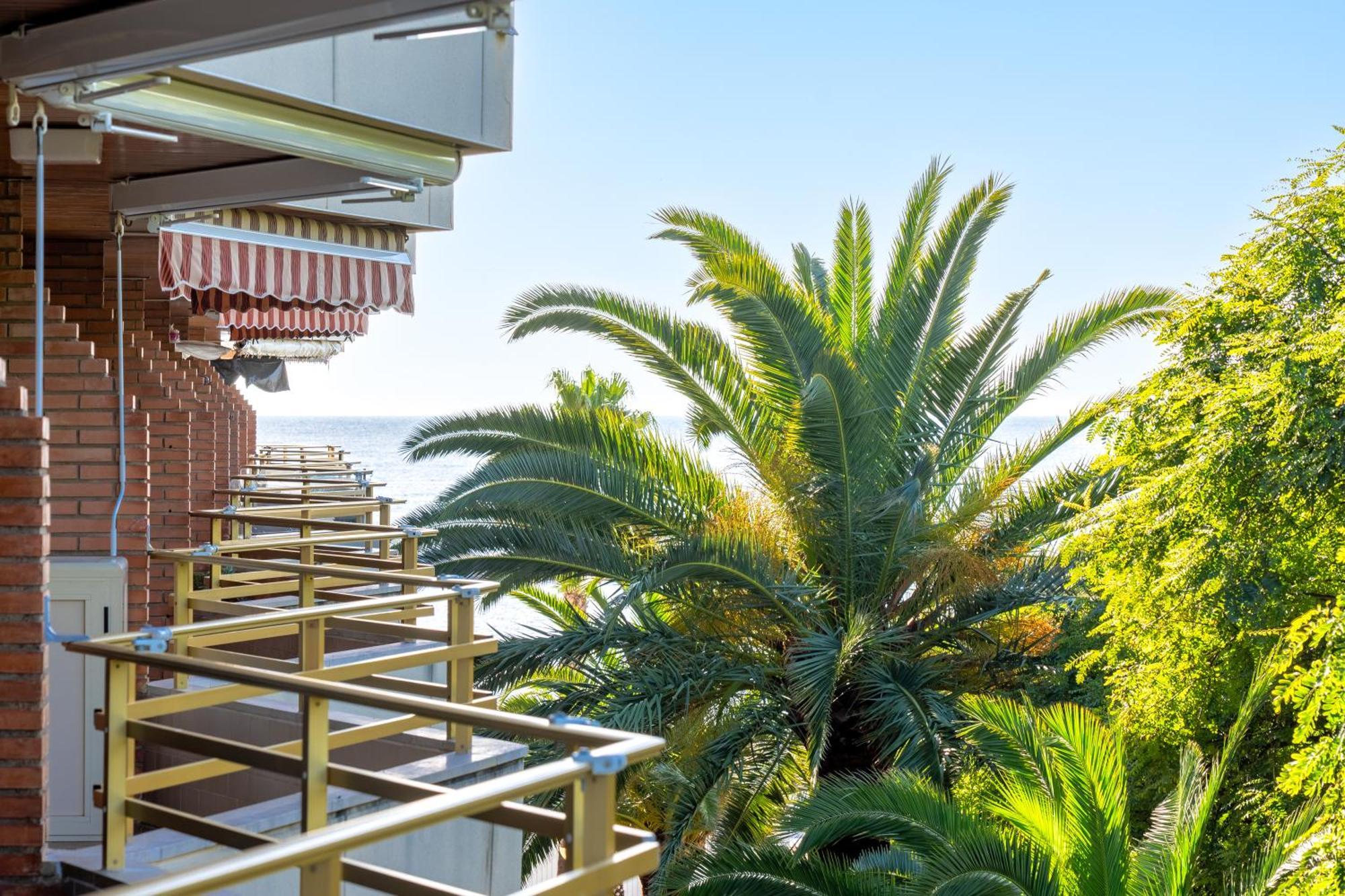 Appartement Cambrils Front De Mer المظهر الخارجي الصورة